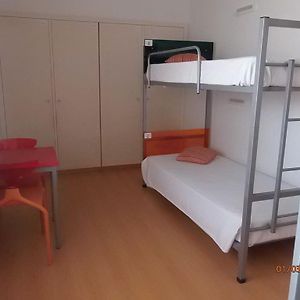Habitación para Mujeres Compartida